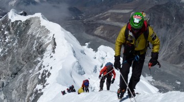 mera peak climbing